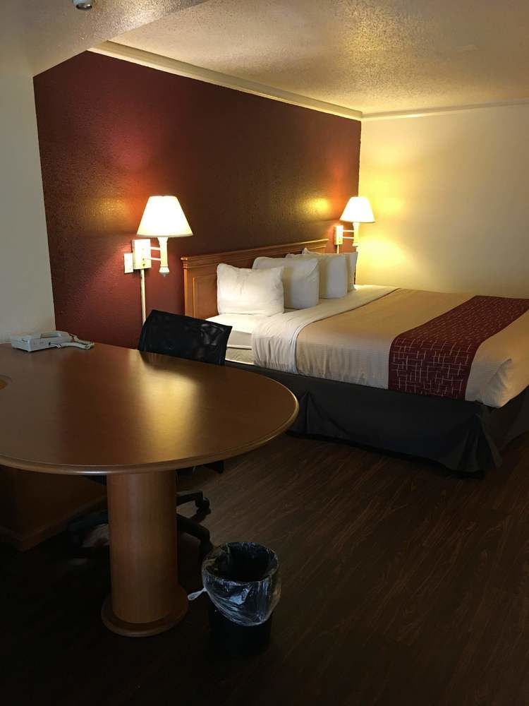 Red Roof Inn Houston East I-10 Kültér fotó